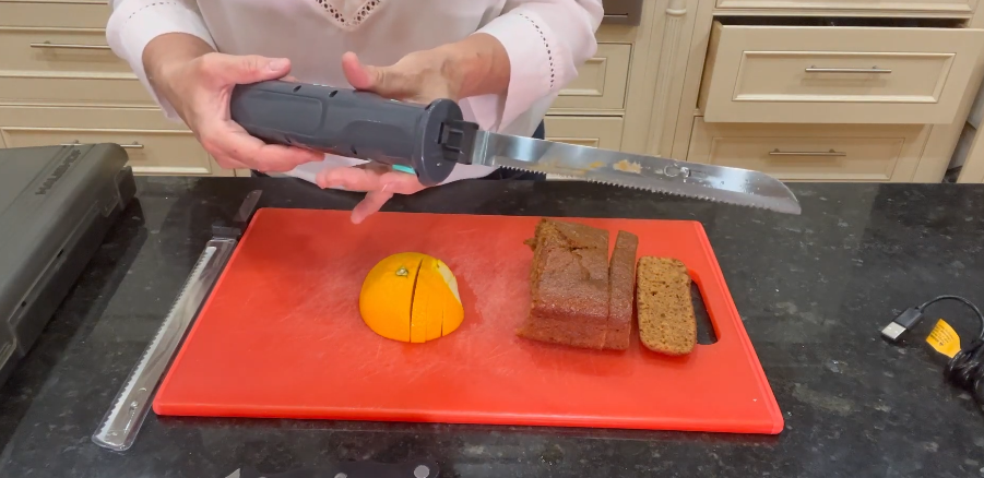 HAUSHOF Cordless Electric Knife Set