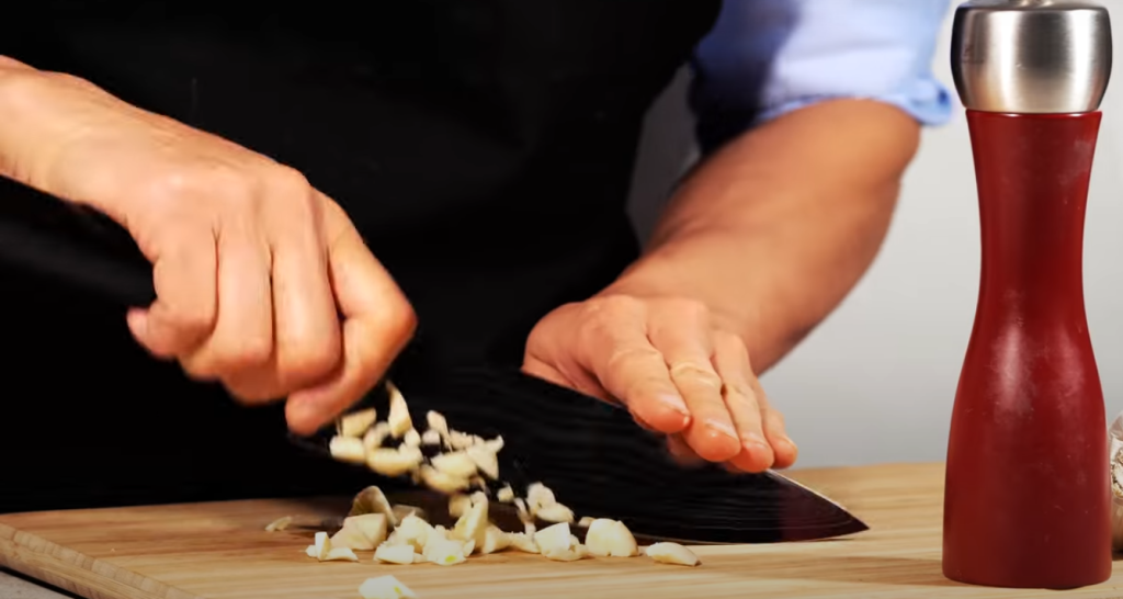 Shun Classic 8-Inch Chef's Knife Review