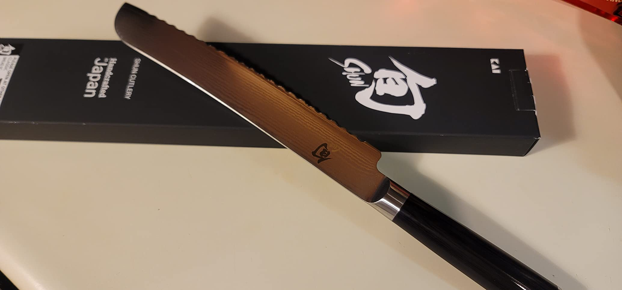 Shun Classic 9 Inch Bread Knife Review: A Premium Blade for Perfect Slices | Cutting Resource