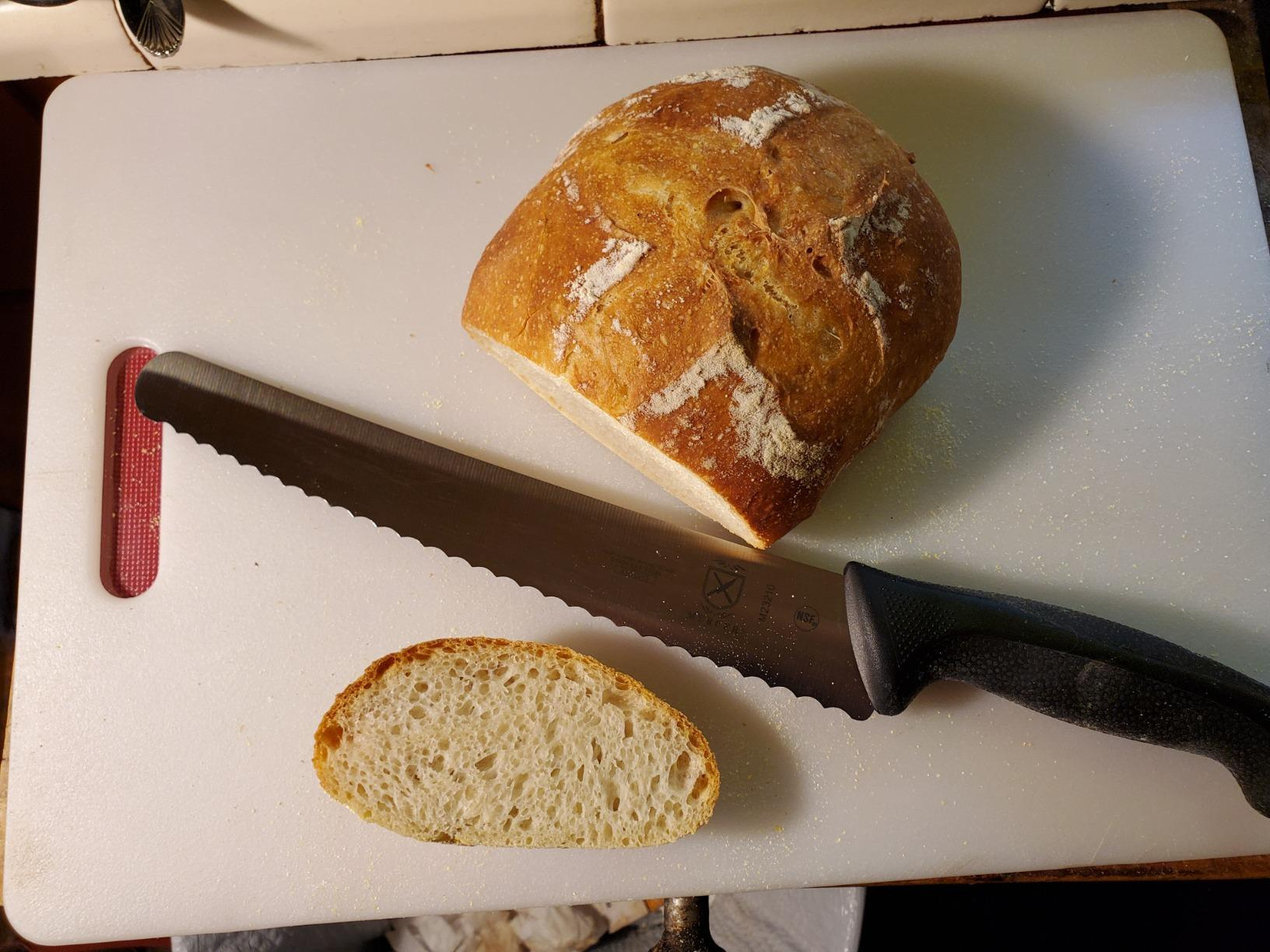 Mercer Culinary Millennia 10 Inch wavy Edge Bread Knife Review | Cutting Resource